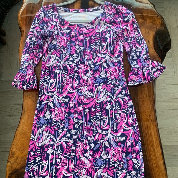 Lilly Pulitzer Dresses & Skirts - Lily Pulitzer xxs Dress bell sleeve Monkey Jungle